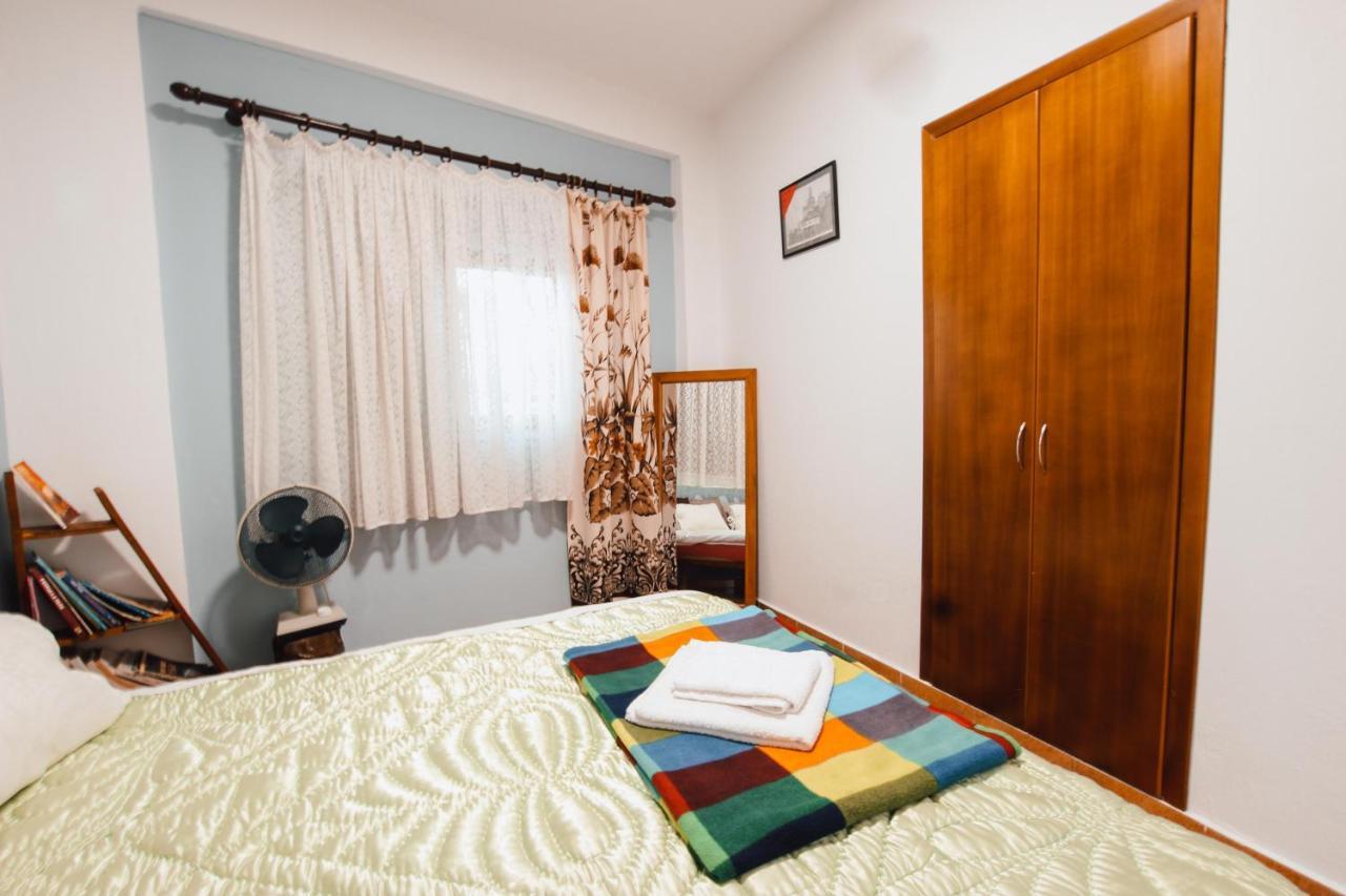 Bb Traditional Apartment Gjirokastra Zewnętrze zdjęcie