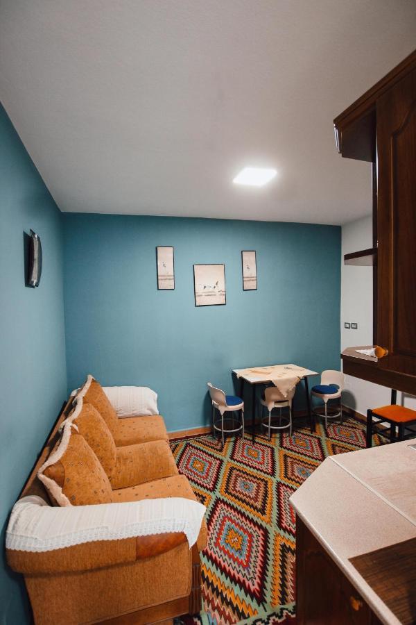 Bb Traditional Apartment Gjirokastra Zewnętrze zdjęcie