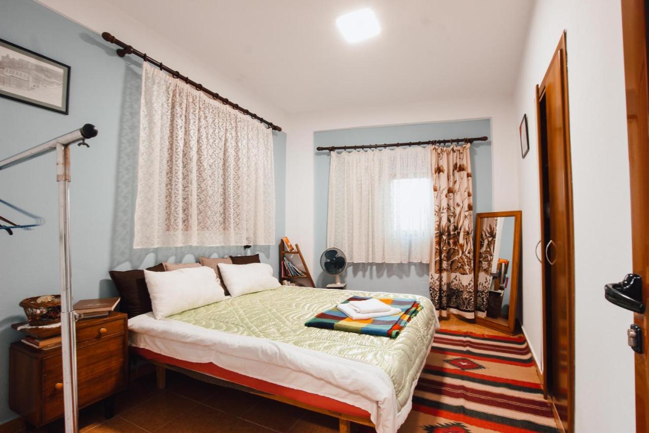 Bb Traditional Apartment Gjirokastra Zewnętrze zdjęcie